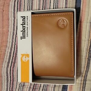 Timberland Men's Genuine Leather Passcase Wallet NWT